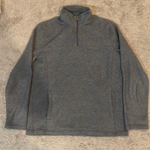 Beautiful and soft Croft & Barrow gray fleece sweater